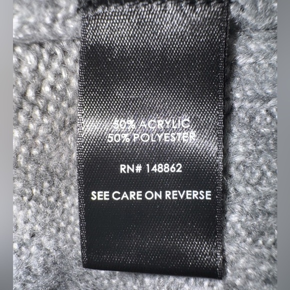 Torrid Women’s Camo Heart Chunky Knit Hooded Raglan Sweater Size 2 Cozy Pullover - Picture 9 of 10